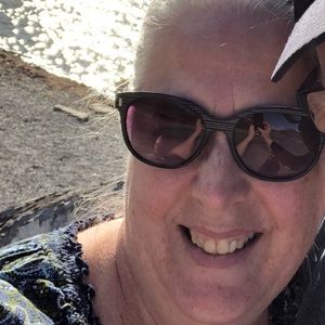 Meet your Posher, Kaye